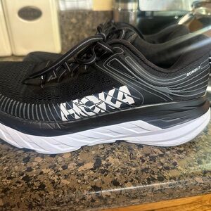 Hoka Bondi 7 Women’s Shoes- Sz 8- Good used condition